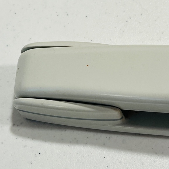 Vintage SWINGLINE 747 DESKTOP STAPLER Creamy Gray - Picture 2 of 7